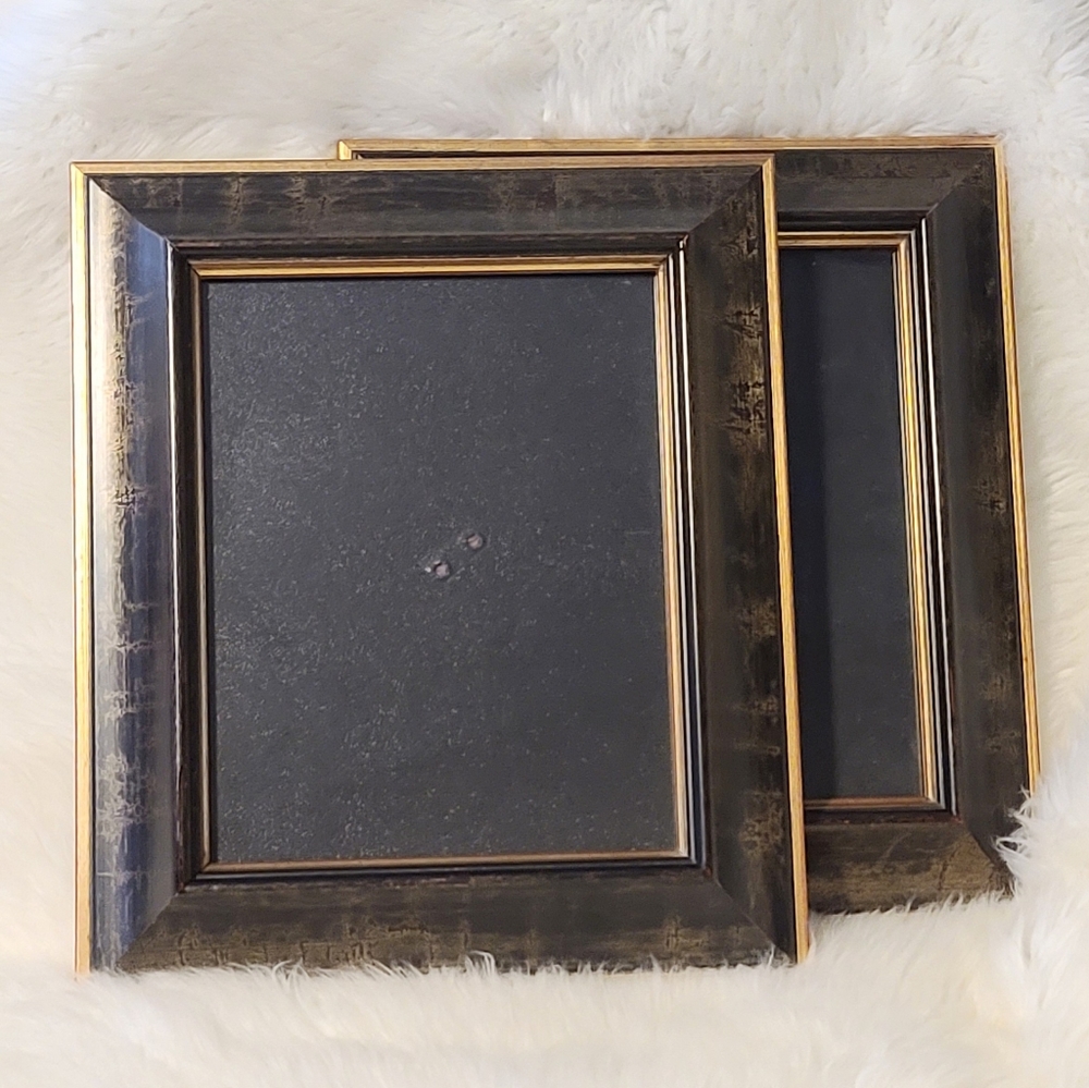 *Sold* Picture Frames Set of 2 - 8 x 10